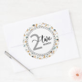 2-maands Milestone-Baby en -ballonnen Ronde Sticker (Envelop)