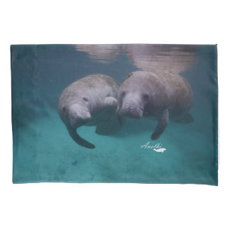 2 Manatee Friends pillowcase Kussensloop