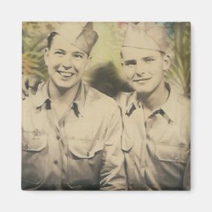 2 mannen in omhelsmagneet magneet