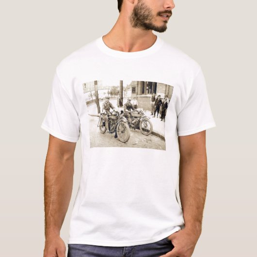 2 mannen op motorfietsen shirt (Voorkant)