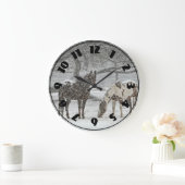 2 Paarden buiten in de winter tijdens het sneeuwwe Grote Klok (Huis)