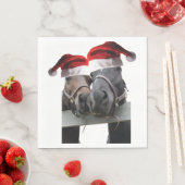 2 paarden met Santa Claus-Petten voor kerstmis Servet (Insitu)
