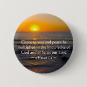 2 Peter 1:2 Ronde Button 5,7 Cm (Voorkant)