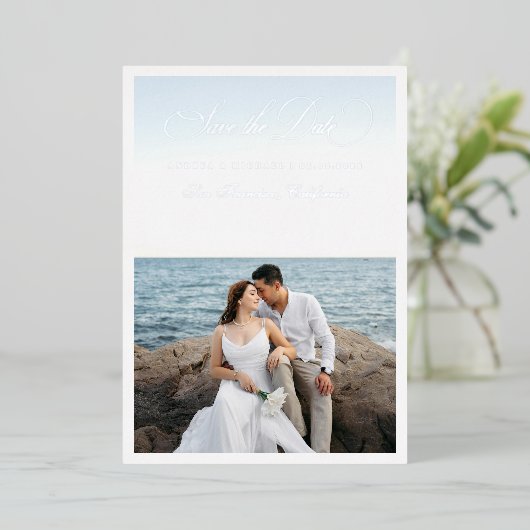 2 Photo & Silver Script Seaside Beach Wedding Folie Uitnodiging (Staand Voorkant)