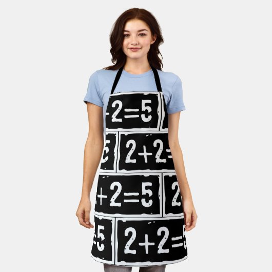 2 plus 2 is 5 schort (Gedragen)