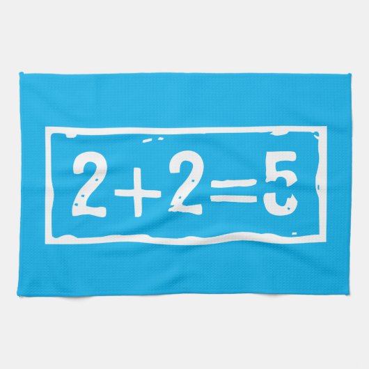 2 plus 2 is 5 theedoek (Horizontaal)