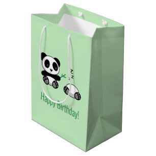 2 Schattigee kleine panda's op groen Medium Cadeauzakje