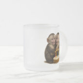 2 sweet Capuchin monkeys lovingly embrace each oth Matglas Koffiemok (Voorkant rechts)