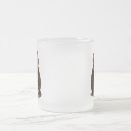 2 sweet Capuchin monkeys lovingly embrace each oth Matglas Koffiemok (Center)