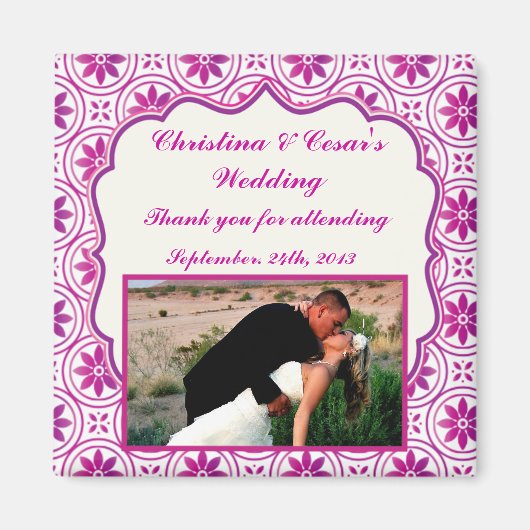 2"x2" Aankondigingsmagneet Magenta Paars Formeel F Magneet (Voorkant)