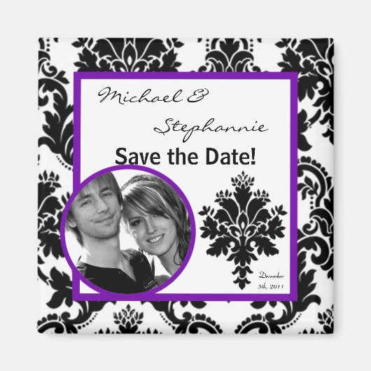 2"x2" Sparen de Datum Paarse Damask Magnet (Voorkant)