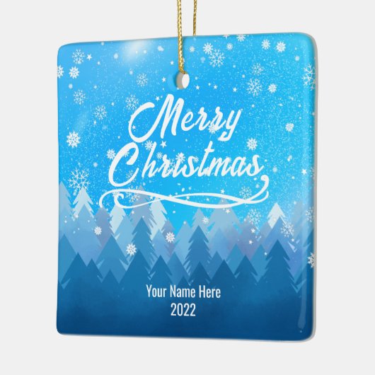 2-zijdig aangepast blauw sneeuw en bosrijke kerst keramisch ornament (Links)