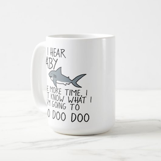 2 zijkanten: Funny Baby Shark/Mam Shark Mok (Voorkant links)