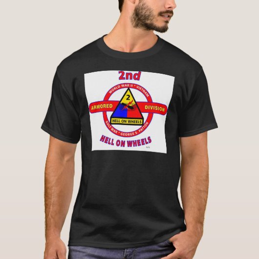 2DE GEARMOREERDE AFDELING "HULL ON WHEELS" T-SHIRT (Voorkant)