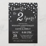 2e bruiloft Jubileum Chalkboard Black Silver Kaart<br><div class="desc">2de Jubileum Chalkboard Black en Silver Invitation. Chalkboard Black en Silver Glitter Diamond Background Zilveren Confetti. Volwassen verjaardag. Vrouw of Man Man Birthday Party. Voor verdere aanpassing,  te klikken gelieve de knoop "van de Aanpassing het"en ons ontwerphulpmiddel te gebruiken om deze sjabloon te wijzigen.</div>