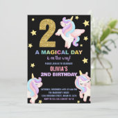 2e Rainbow Unicorn Verjaardag Uitnodigingen Vliege (Staand voorkant)