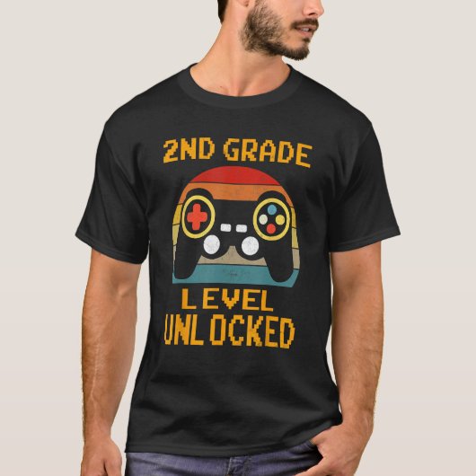 2e schooljaar onvergrendelde gamer eerste schoolda t-shirt (Voorkant)