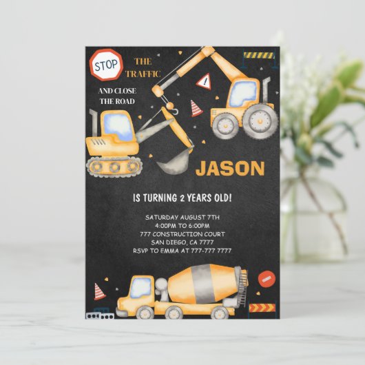 2e verjaardag bouw jongen uitnodiging (Staand voorkant)