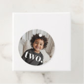 2e verjaardag foto - twee bedankjes labels (In situ)