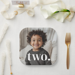 2e verjaardag foto - twee papieren bordje