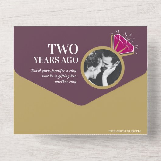 2e verjaardag van de bruiloft in garnet all in one uitnodiging (Achterkant)