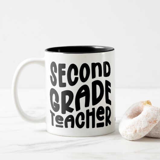 2nd Grade Teacher Black Typography Design Tweekleurige Koffiemok (Met donut)