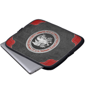 [300] IJslandse draak, Landvætir [Silver] Laptop Sleeve