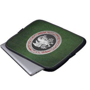 [300] IJslandse draak, Landvætir [Silver] Laptop Sleeve