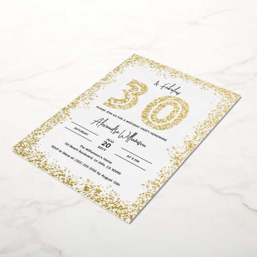 30 en Fabulous 30th Birthday Party Real Gold Folie Uitnodiging (Gedraaid)