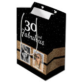 30 en Fabulous Gold Glitter 2 Foto 30e verjaardag Medium Cadeauzakje (Achterkant Gekanteld)