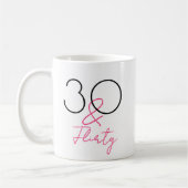 30 en Flirty Pink Script 30ste verjaardag Koffiemok (Links)