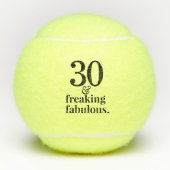 30 jaar en Fabulous Birthday Funny Custom Age Tennisballen (Voorkant)