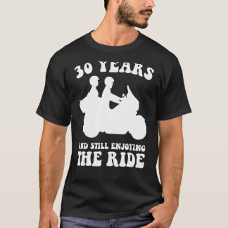 30 jaar en nog steeds vrolijk over de 30e zijrivie t-shirt