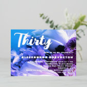 30 jarig jubileum bloemenblauw paarse folie uitnodiging (Staand Voorkant)