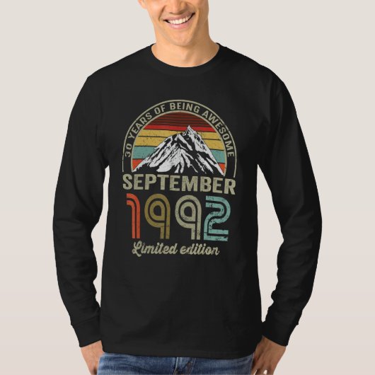 30 Year Old  September 1992  30th Bday T-shirt (Voorkant)