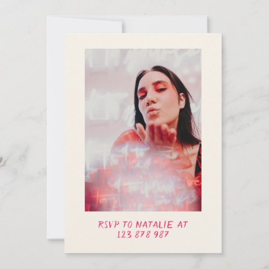 30e Bow Hand getrokken Roze Coquette Foto Verjaard Kaart (Achterkant)