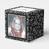 30e foto aandenken - zwart/wit nummer patroon bedankdoosjes (Achterkant)