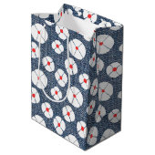 30e geboortedag ballonnen op Floral Denim Medium Cadeauzakje (Achterkant Gekanteld)
