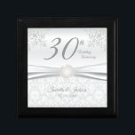 30e Pearl Wedding Jubileum Design Cadeaudoosje<br><div class="desc">De 30e Gift Box van het Ontwerp van het Jubileum van de Weddenschap klaar voor u om zich te personaliseren. ⭐ Dit product is 100% . Grafiek en/of tekst kunnen worden toegevoegd, verwijderd, verplaatst, aangepast, omringd, geroteerd, enz. 99% van mijn design in mijn winkel worden in lagen gedaan. Dit maakt...</div>