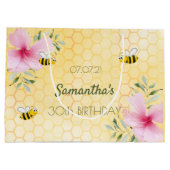 30e verjaardag bijen gele honingraat roze bloemen groot cadeauzakje (Achterkant)