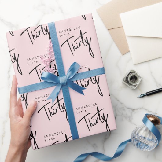 30e verjaardag blush roze script cadeaupapier (Geschenken)