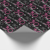 30e verjaardag Custom Pink Black Wrapping Paper Cadeaupapier (Hoek)