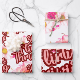 30e Verjaardag Dertig Flirty en bloeiende Fun Pink Inpakpapier Vel