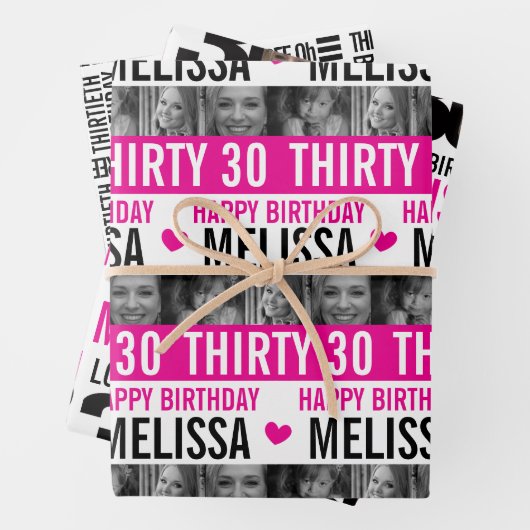 30e verjaardag meisjes foto's zwart-wit roze wr inpakpapier vel (In situ)