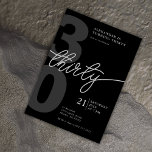 30e verjaardag Modern Minimalist Zwart Grijs Kaart<br><div class="desc">Vier een mijlpaal verjaardag in stijl met deze moderne en minimalistische 30e verjaardag uitnodiging. Met een monochromatisch zwart ontwerp, is deze uitnodiging zeker om een verklaring af te leggen. Het gestroomlijnde dertig script voegt een vleugje verfijning toe aan het ontwerp. Perfect voor een genderneutrale viering, deze eenvoudige maar stijlvolle uitnodiging...</div>
