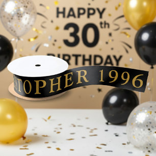 30e Verjaardag Naam 1996 Zwart Goud Elegant Chic Satijnen Lint