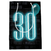 30e verjaardag Neon Sign on Brick Medium Cadeauzakje (Voorkant)