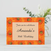 30e verjaardag oranje bloemen viering kaart (Staand voorkant)
