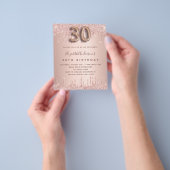 30e verjaardag roze gouden glitters budget uitnodi flyer (Hand)
