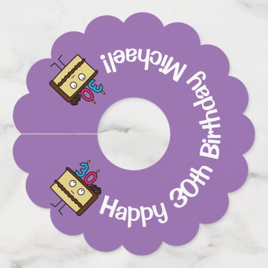 30e verjaardag taart met kaarsen chocolade ijsjes wijnglaslabel (Voorkant)